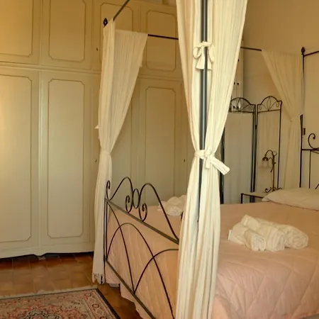 Palazzo Poli Centro Storico Con Vista Panoramica *