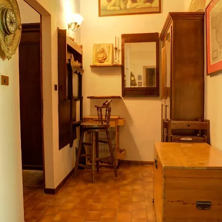Palazzo Poli Centro Storico Con Vista Panoramica