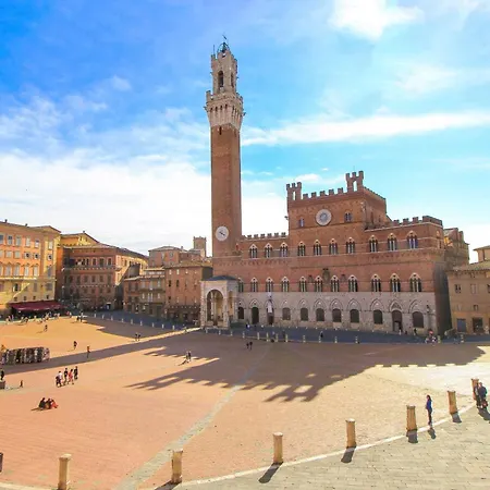 Apartman Palazzo Poli Centro Storico Con Vista Panoramica *