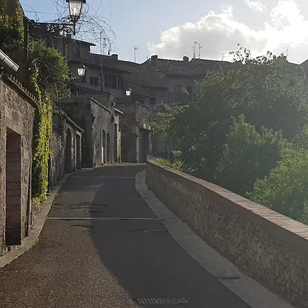 Palazzo Poli Centro Storico Con Vista Panoramica